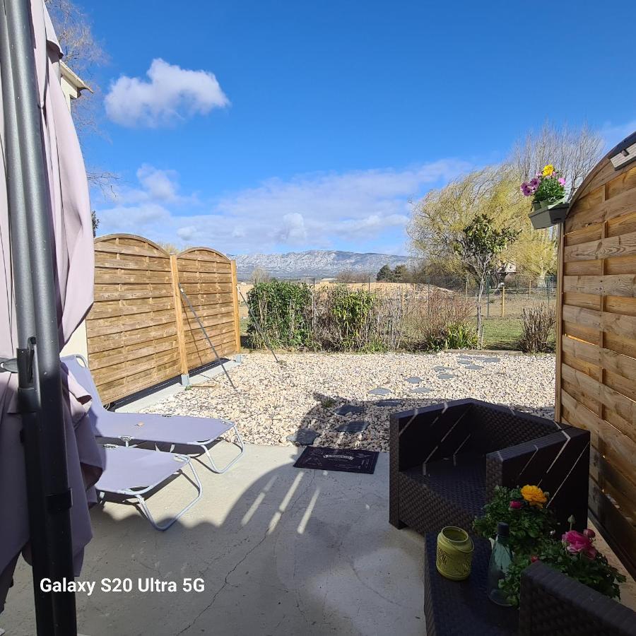 شقة Mas Gabelys Superbe Vue Sainte Victoire Jardin Terrasse Et Piscine تخي المظهر الخارجي الصورة