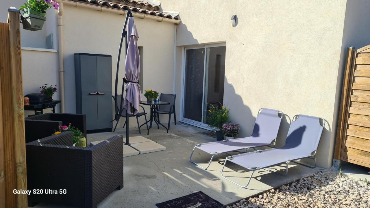 شقة Mas Gabelys Superbe Vue Sainte Victoire Jardin Terrasse Et Piscine تخي المظهر الخارجي الصورة